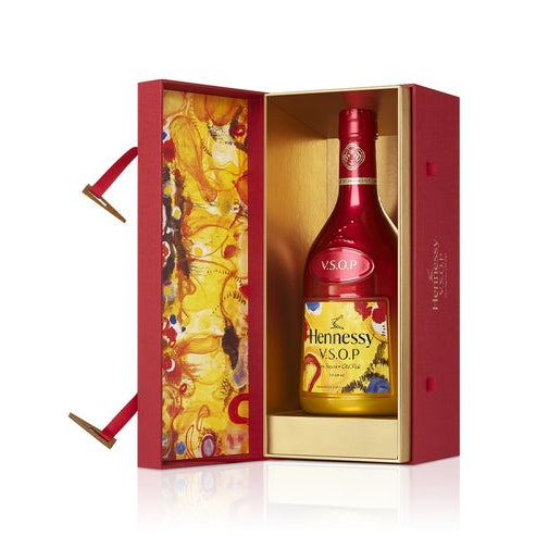 Hennessy V.S.O.P. Privilege Chinese New Year 2022 by Zhang Enli 750ml